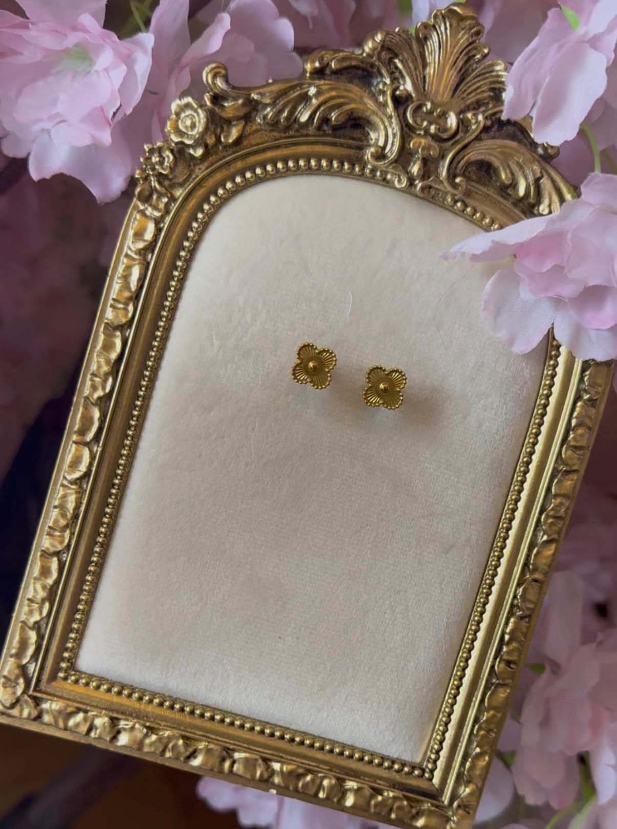 Gold Clover Stud Earrings