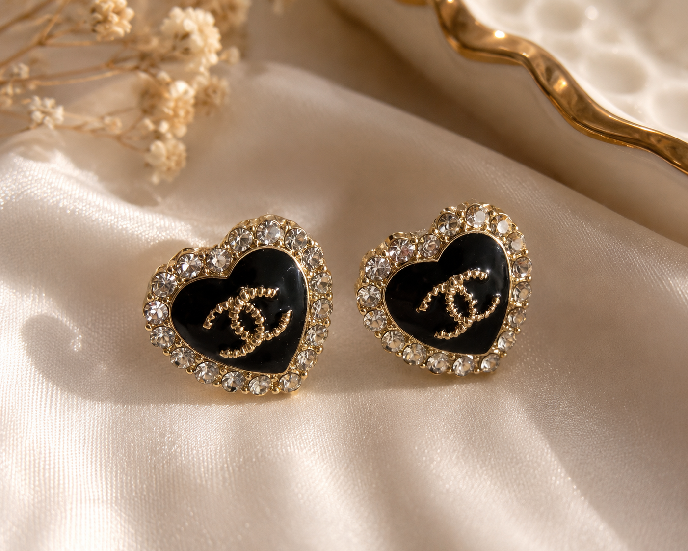 Heart Diamonte Black Enamel with Gold Earrings