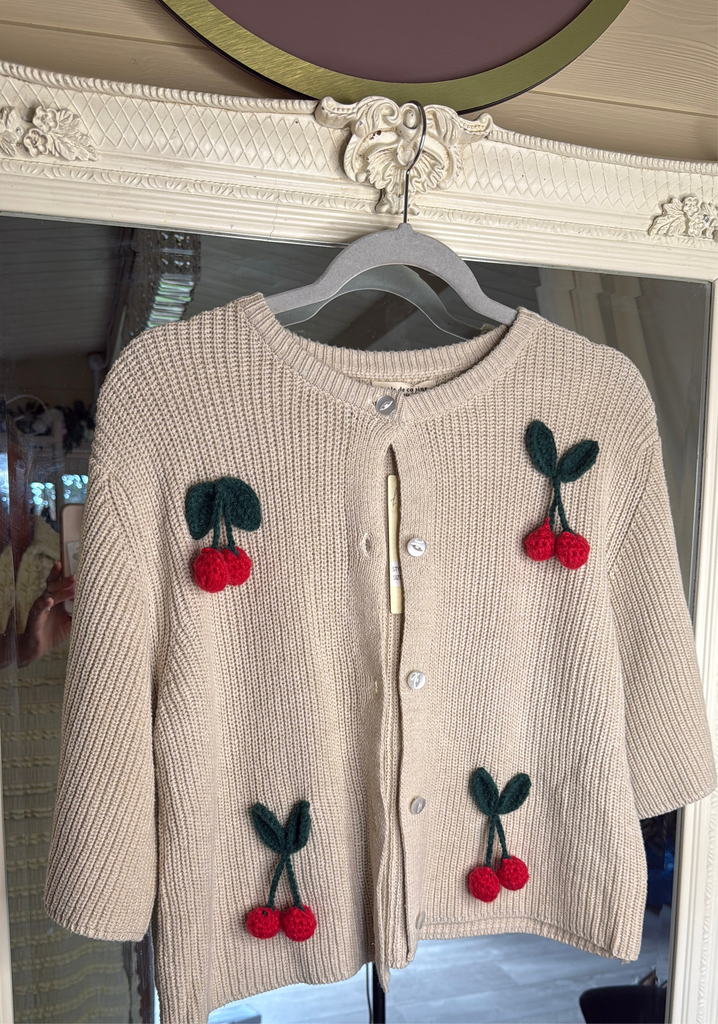 CHERRY Cardigan