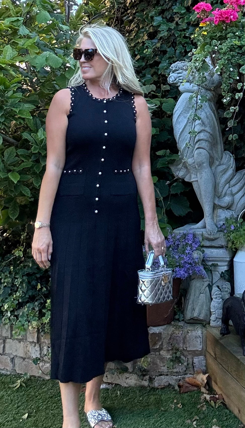 Black Knitted Pearl and Daisy Pleated Sleeve Maxi Dress