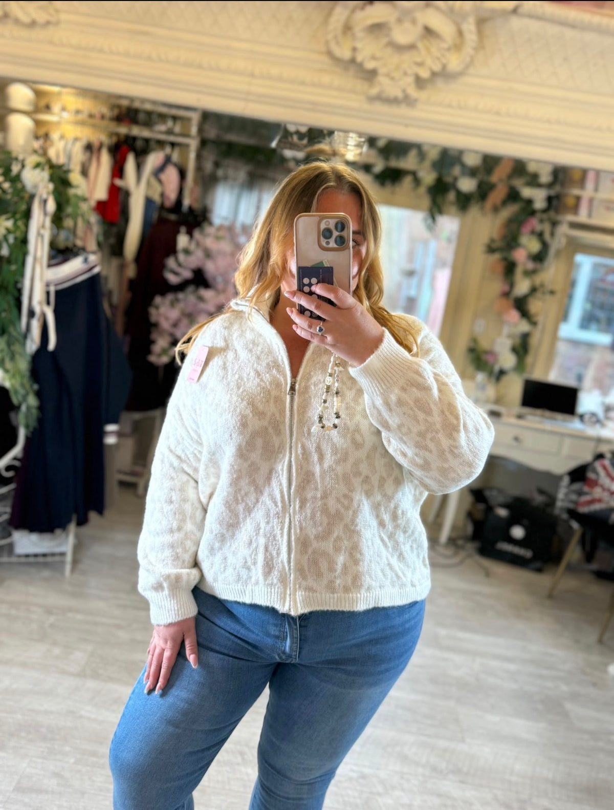 Lindsay leapord fleece