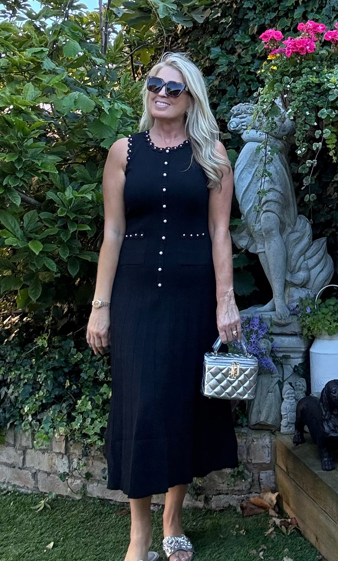 Black Knitted Pearl and Daisy Pleated Sleeve Maxi Dress