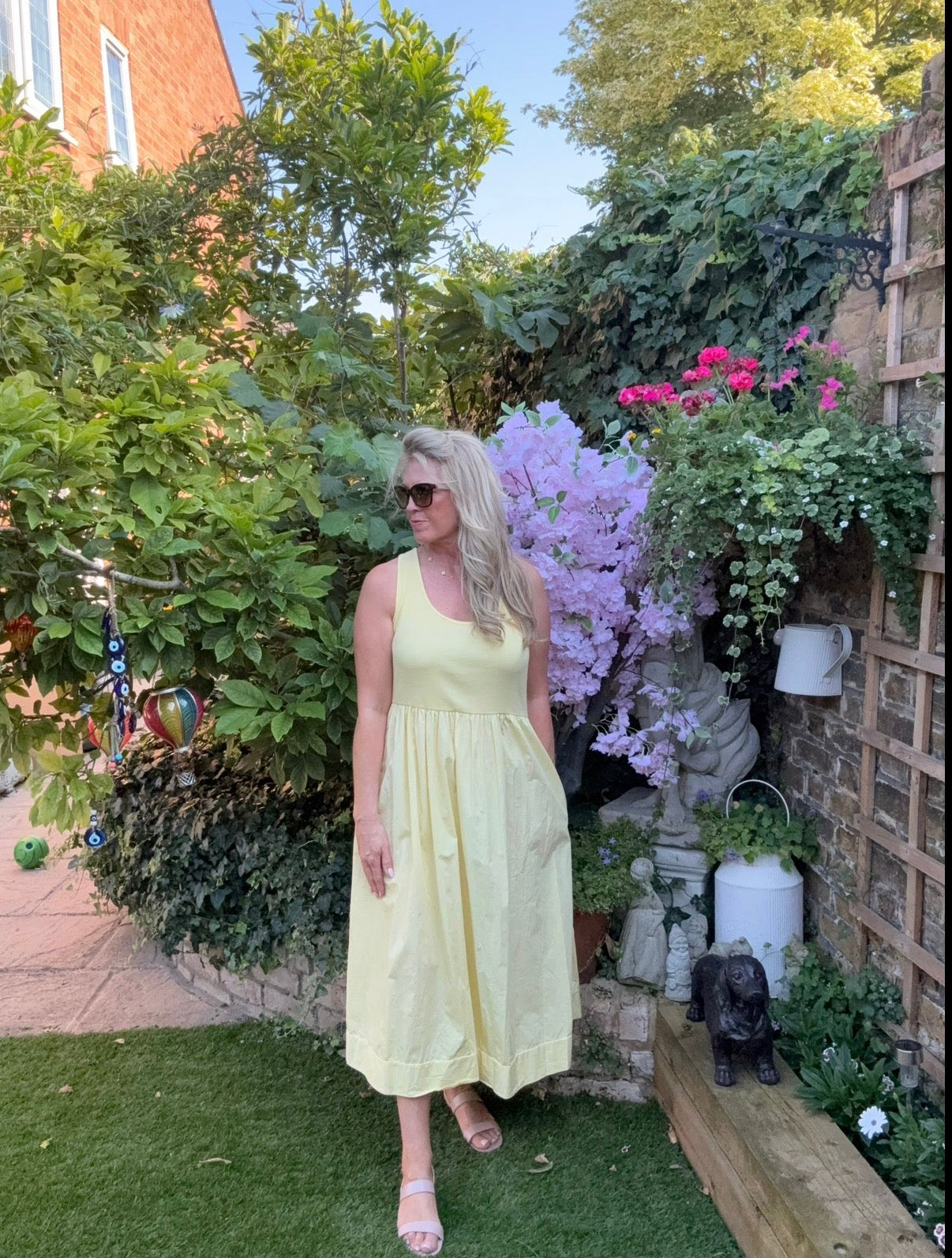 Stephanie curvy dress