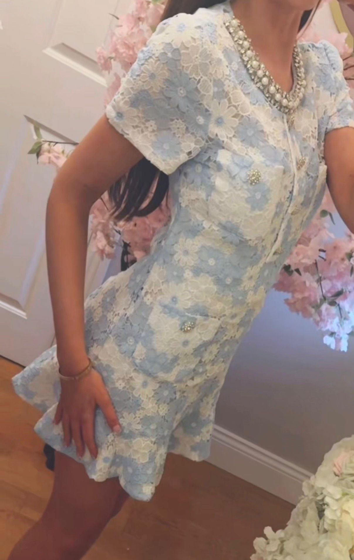 MARY-KATE - Floral lace peplum dress