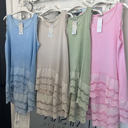 Sleeveless Vest Top With Embroidered Hemline